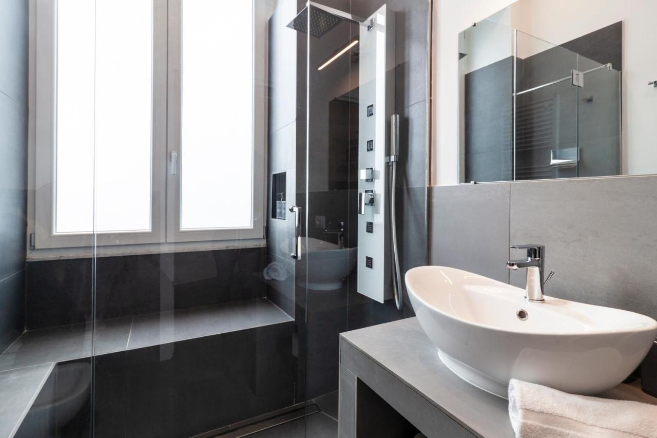 Vesucharme Suite Luxury Room Наполи Екстериор снимка
