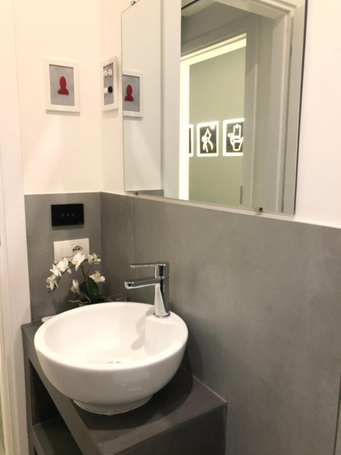 Vesucharme Suite Luxury Room Наполи Екстериор снимка
